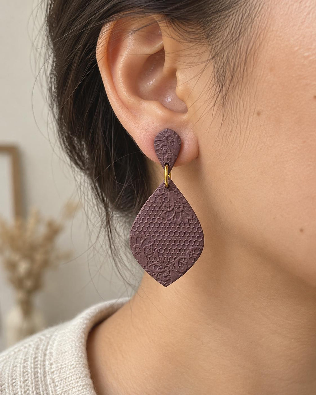 Persian Lace Drop