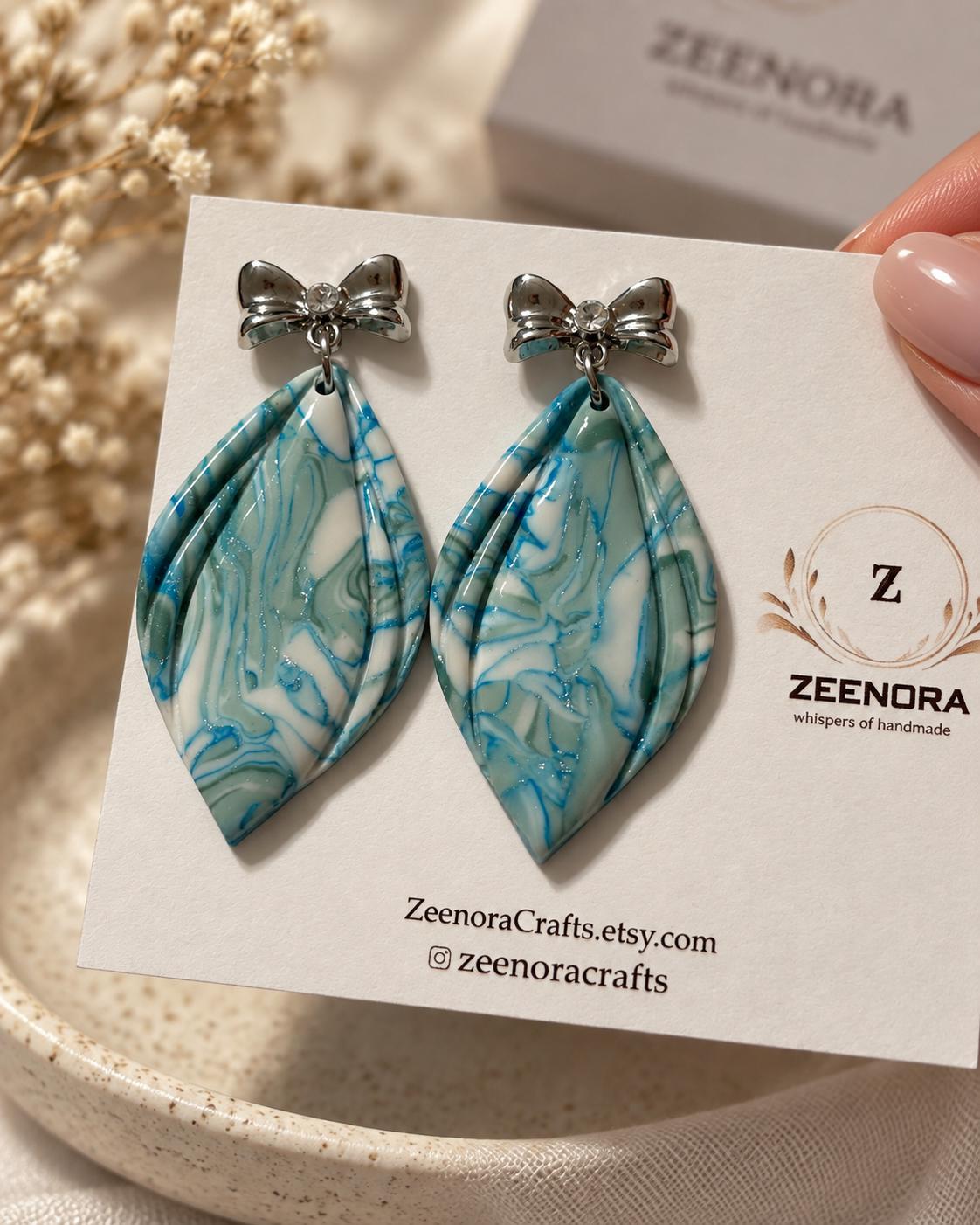 Seafoam Marble Leaf